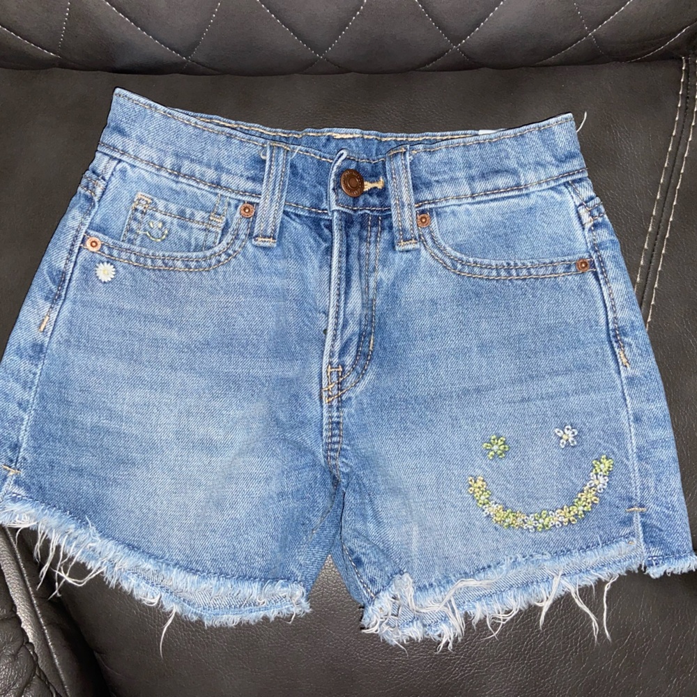 Old Navy girl shorts